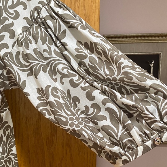 Magaschoni Silver Embellished 3/4 Sleeve Blouse - Picture 7 of 7